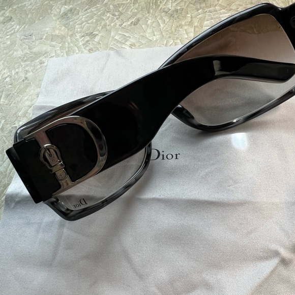 Dior Sunglasses - Picture 9 of 13